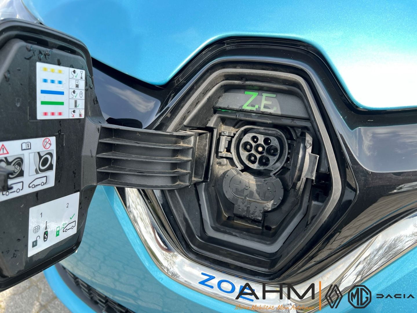 Renault ZOE R110 ZE50 - Samsaru's Car Outlet
