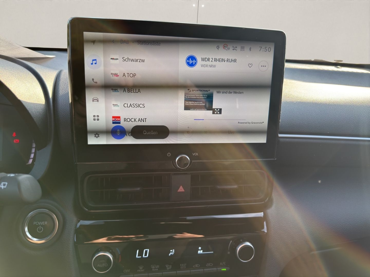 Toyota Yaris Cross Hybrid Teamplayer+WINTER+GJ-REIFEN !