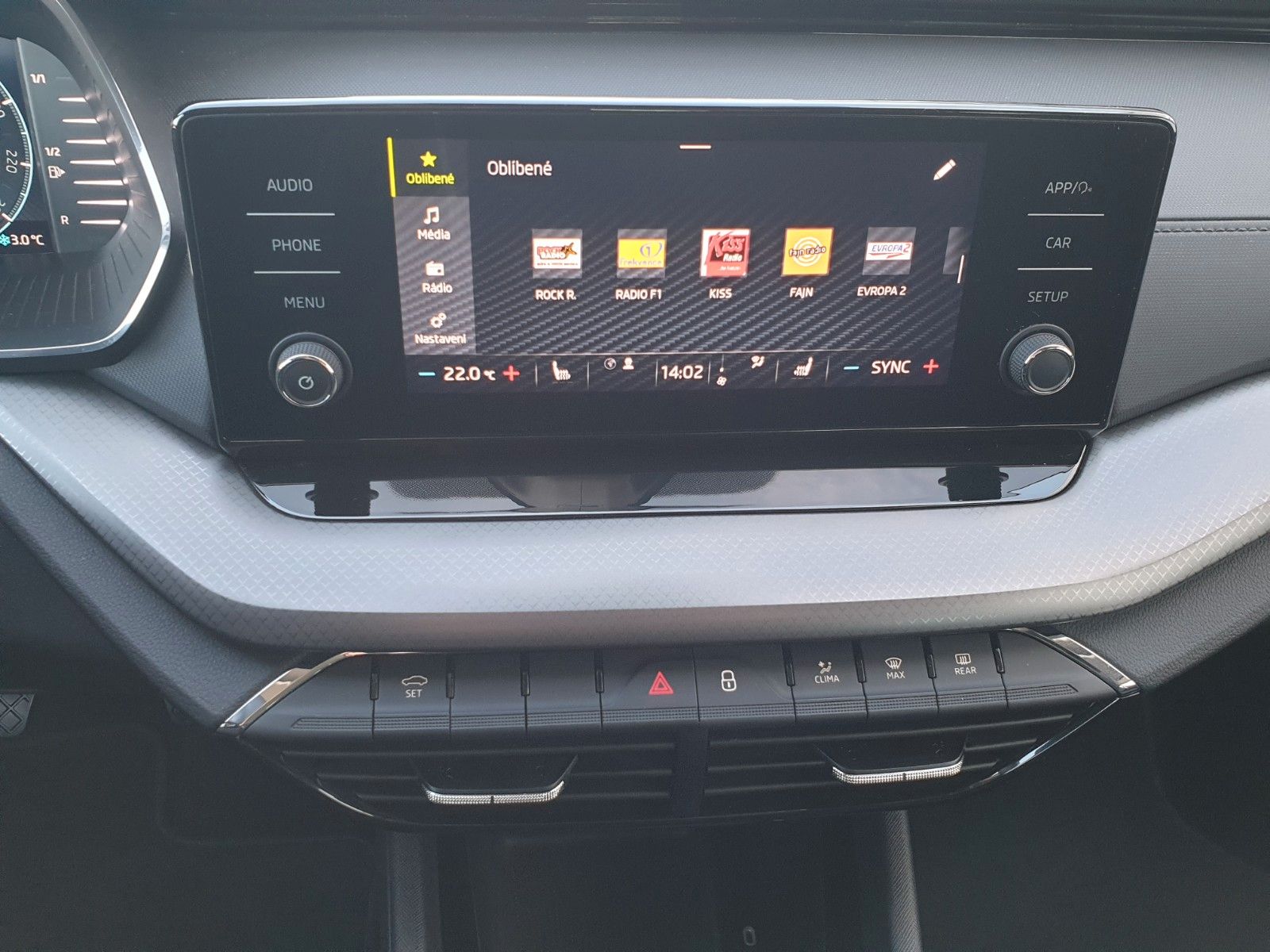 Skoda Octavia Combi Ambition - Samsaru's Car Outlet