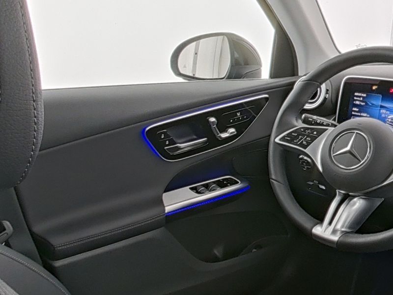 Mercedes-Benz GLC 220 d 4MATIC Avantgarde - Samsaru's Car Outlet