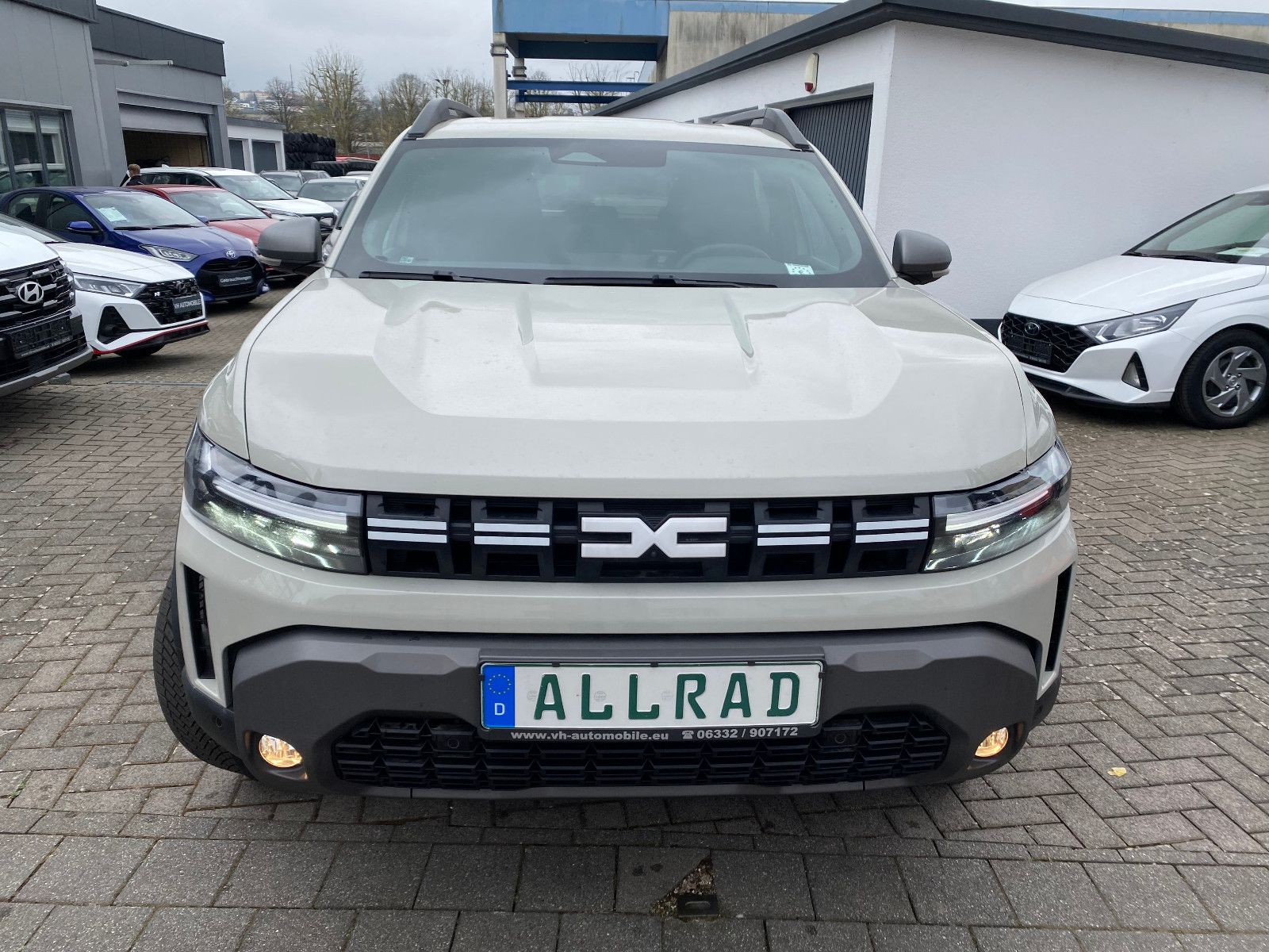 Dacia Duster 4x4 - Samsaru's Car Outlet
