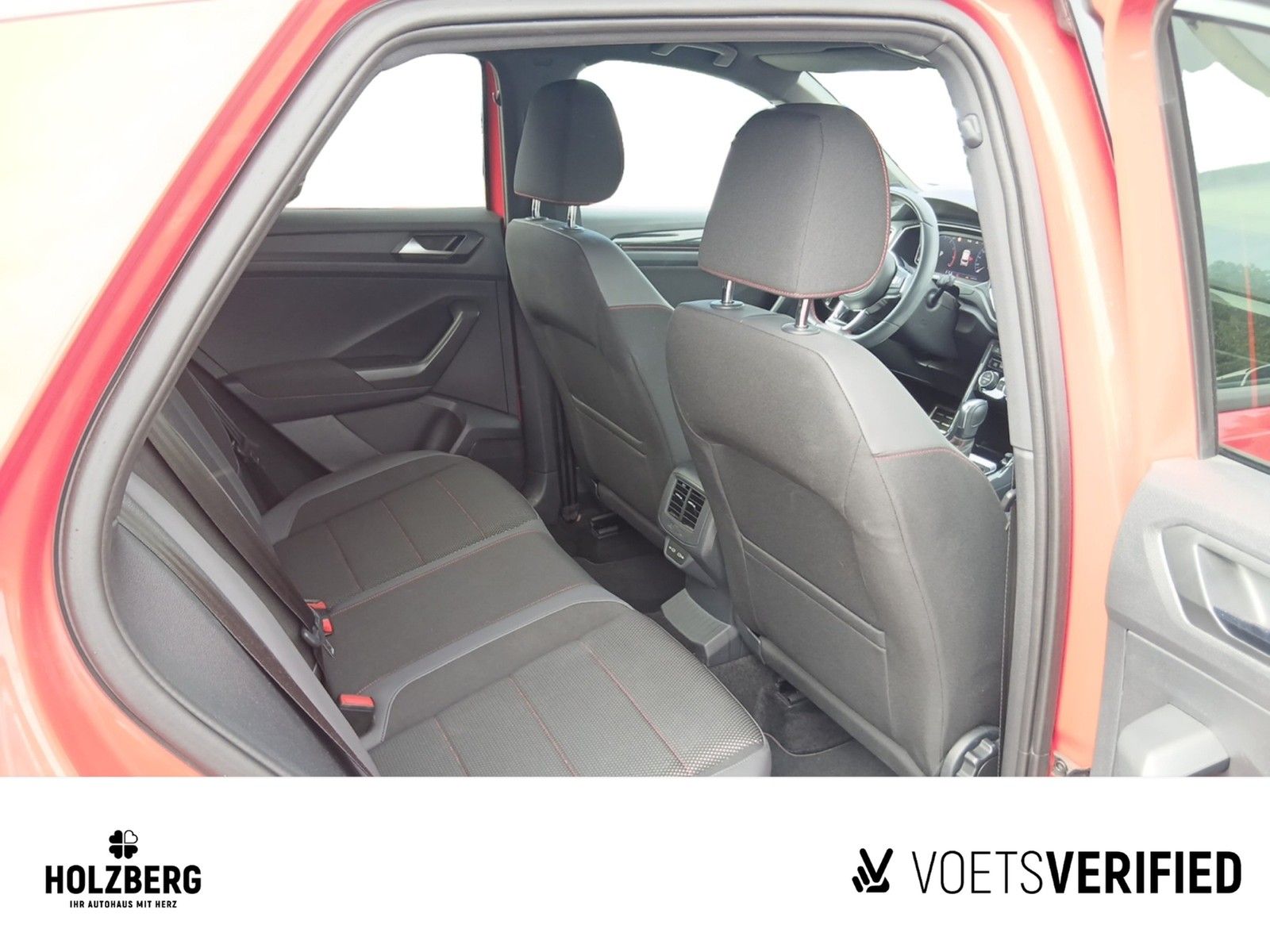 Volkswagen T-Roc 1.5 TSI Sport DSG - Samsaru's Car Outlet