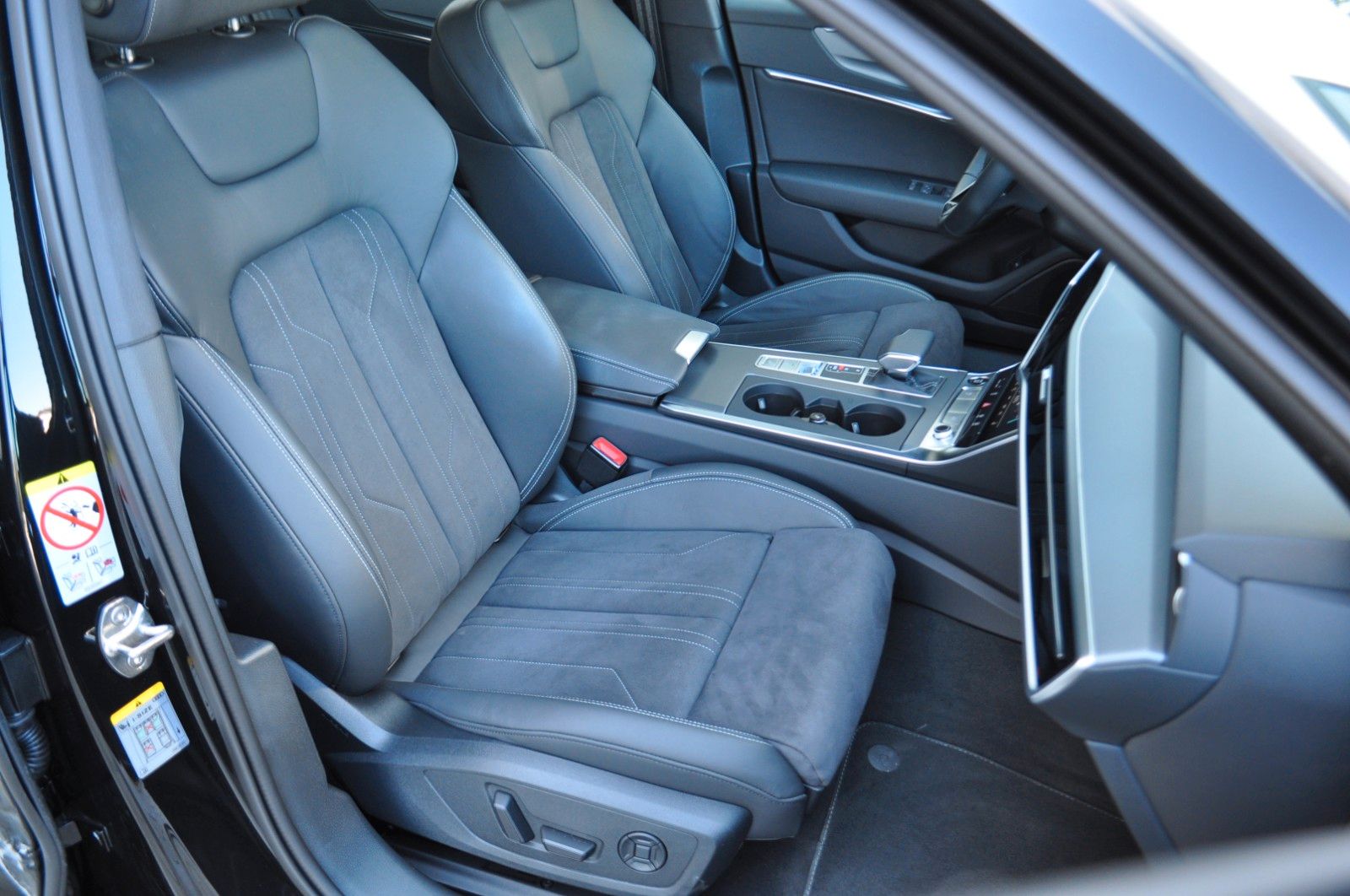 Audi A6 Avant 45 TFSI - Samsaru's Car Outlet