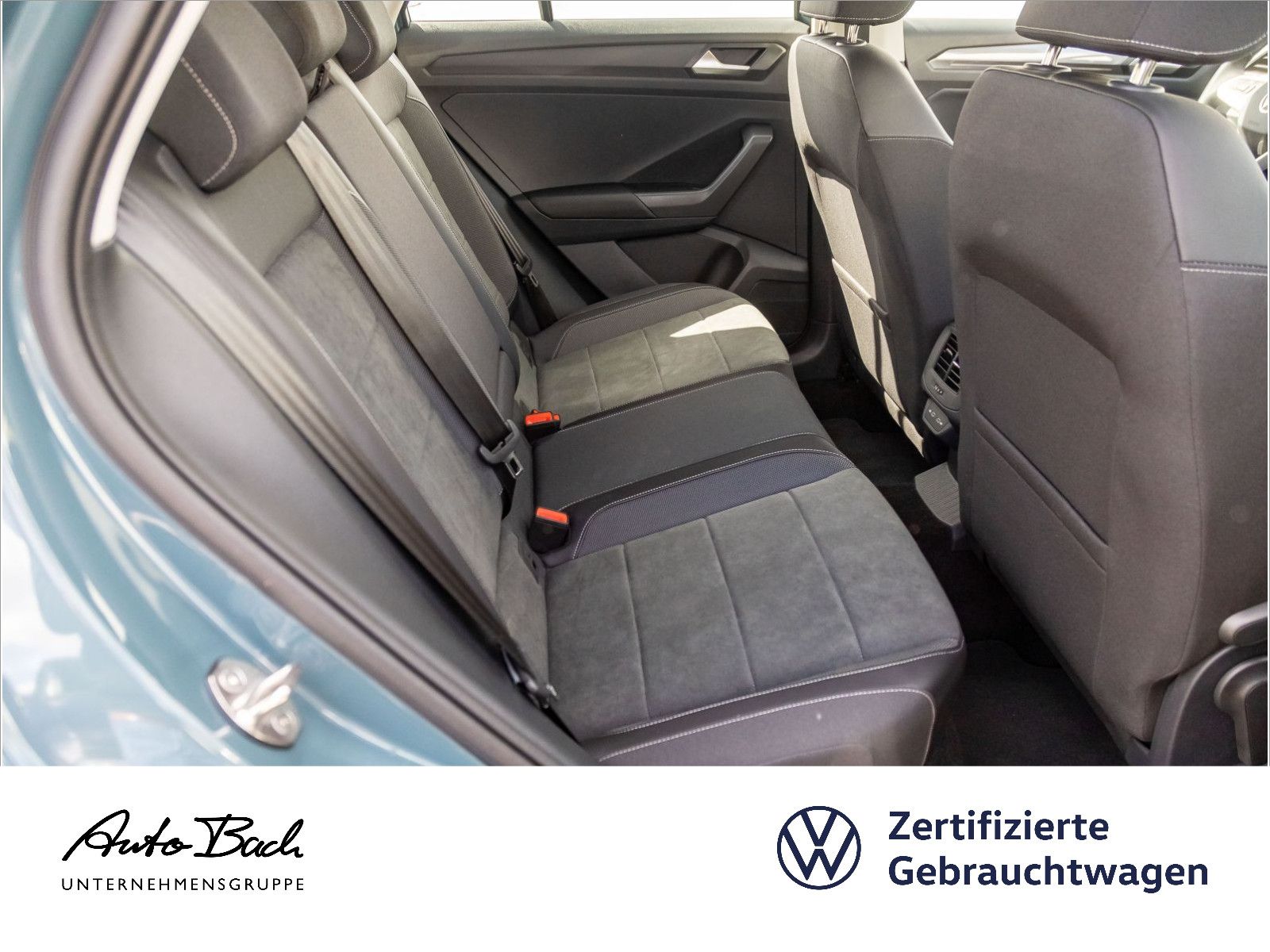 Volkswagen T-ROC 1.0 TSI Style - Samsaru's Car Outlet