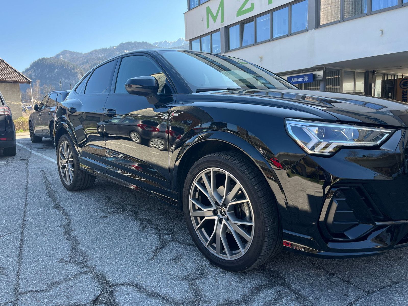Audi Q3 35 TDI Sportback S line - Samsaru's Car Outlet