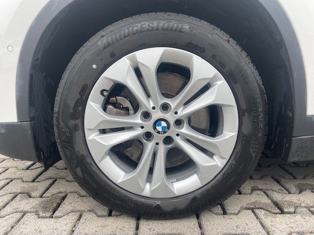 BMW X1 xDrive 25e - Samsaru's Car Outlet