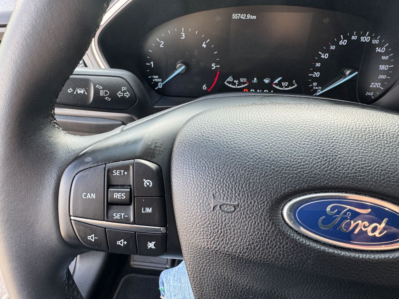 Ford Focus Turnier 1.5TDCI - Samsaru's Car Outlet