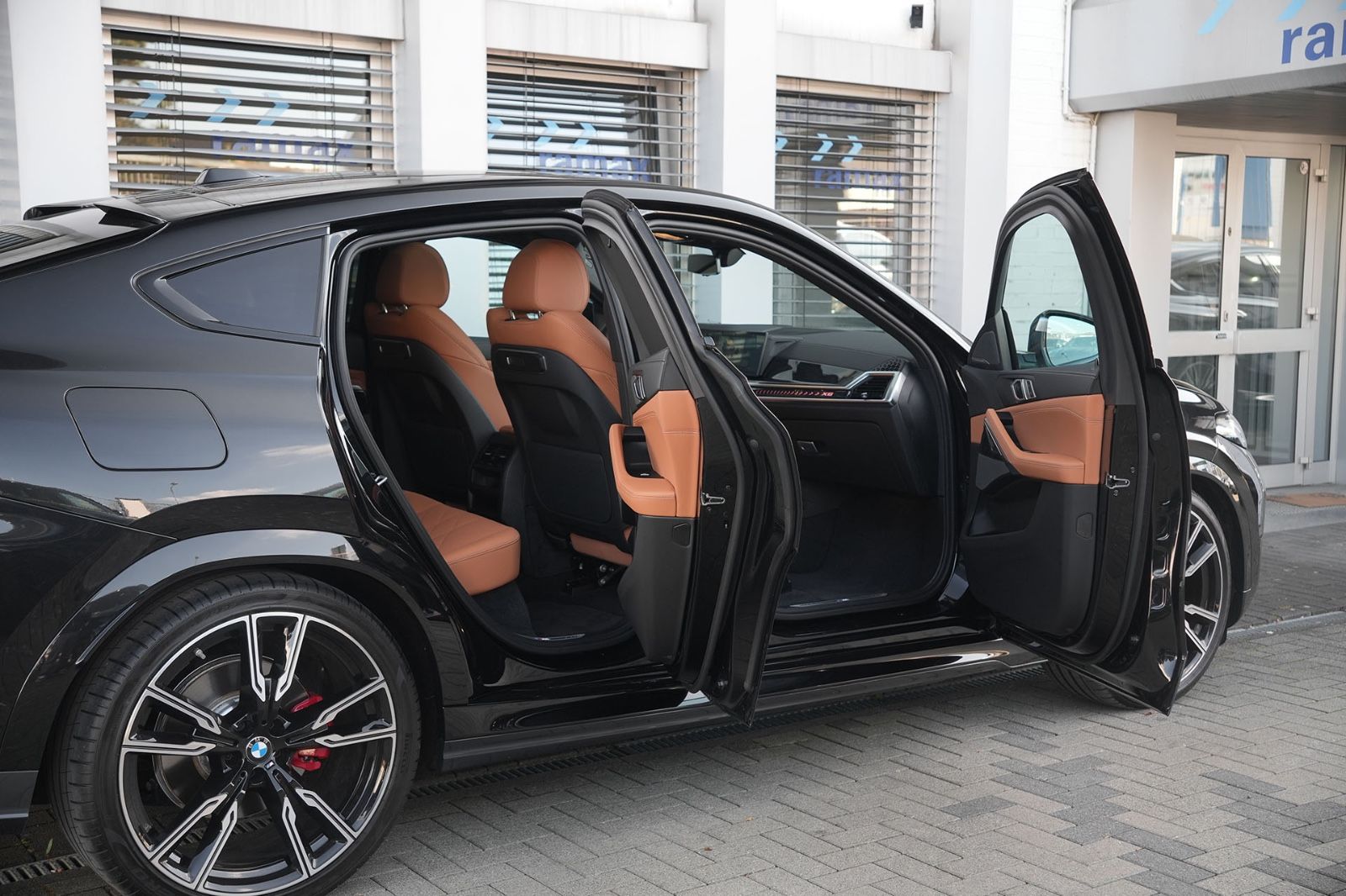 BMW X6 xDrive30d M Sport - Samsaru's Car Outlet