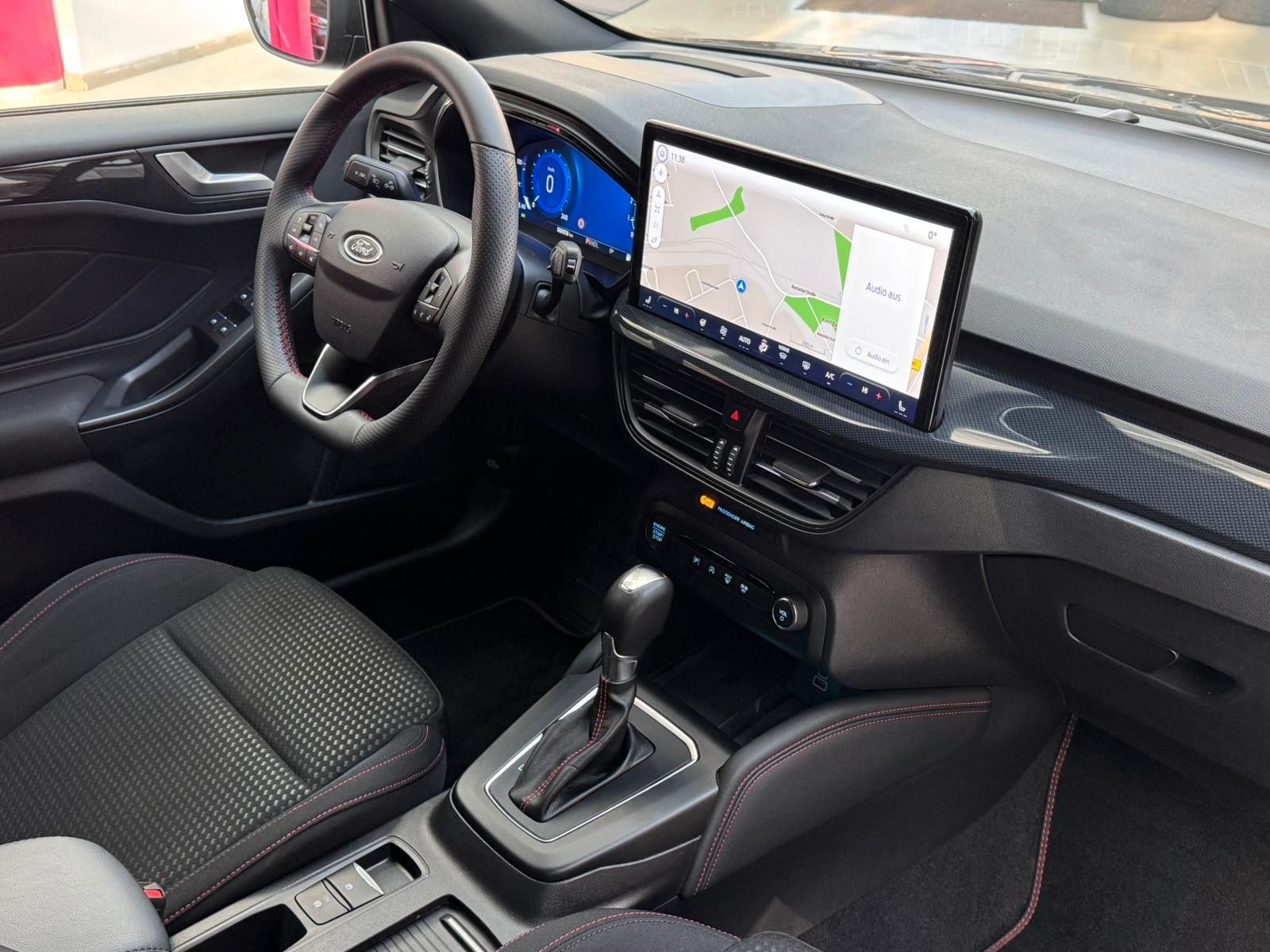 Ford Focus Turnier ST-Line X AHK+LED+Kamera+ACC+HUD