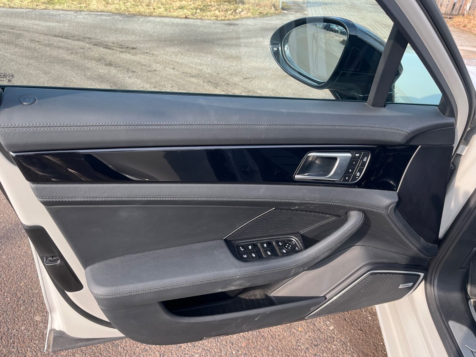 Porsche Panamera Sport Turismo 4S Hybrid Approved 12/26