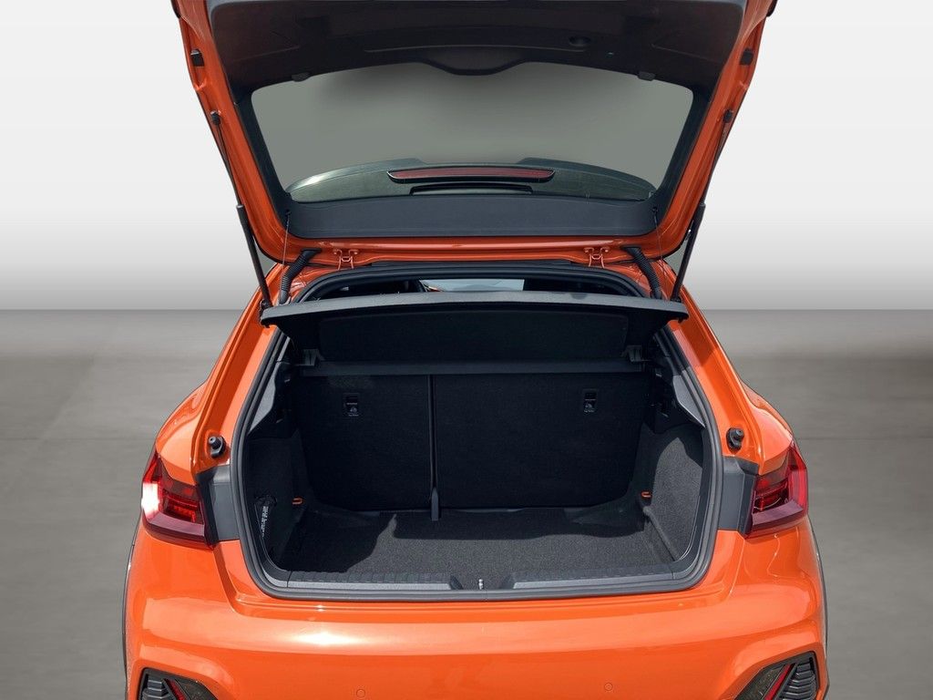 Audi A1 citycarver 30 TFSI S tronic edition one - Samsaru's Car Outlet