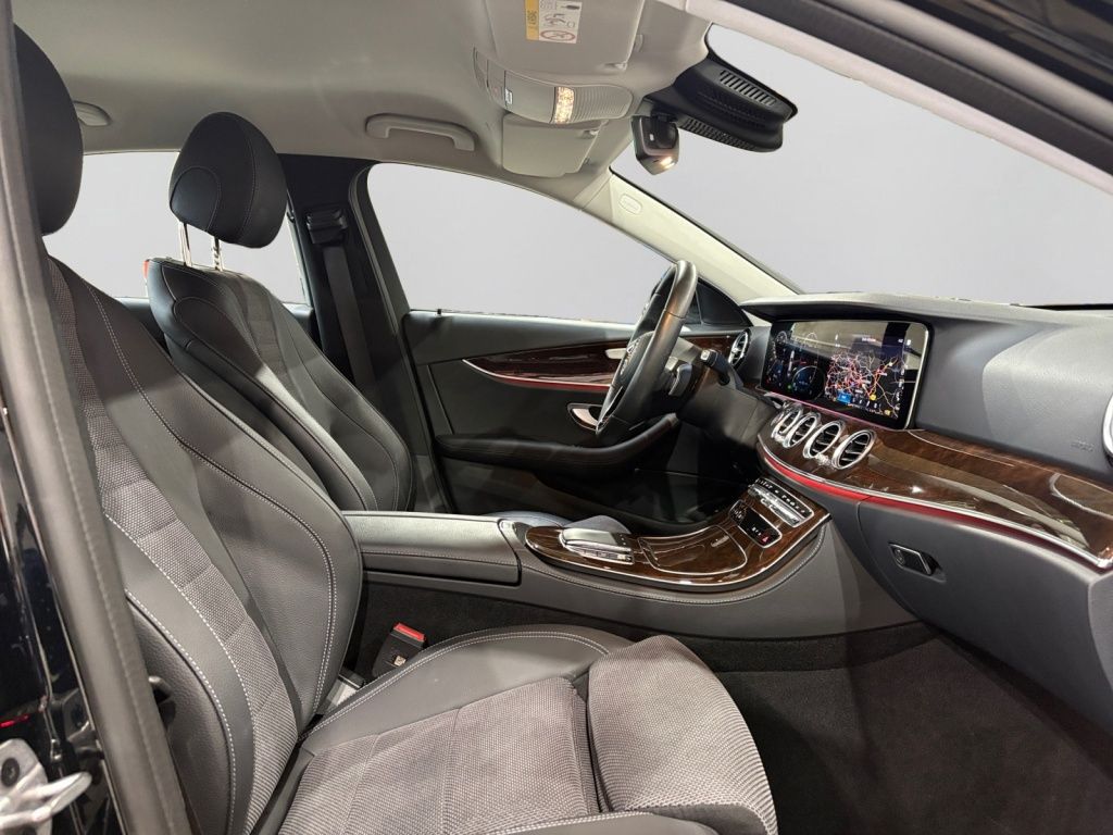 Mercedes-Benz E 220 d Lim AVANTGARDE|KAM|LED|PARKTRONIC|AMBI