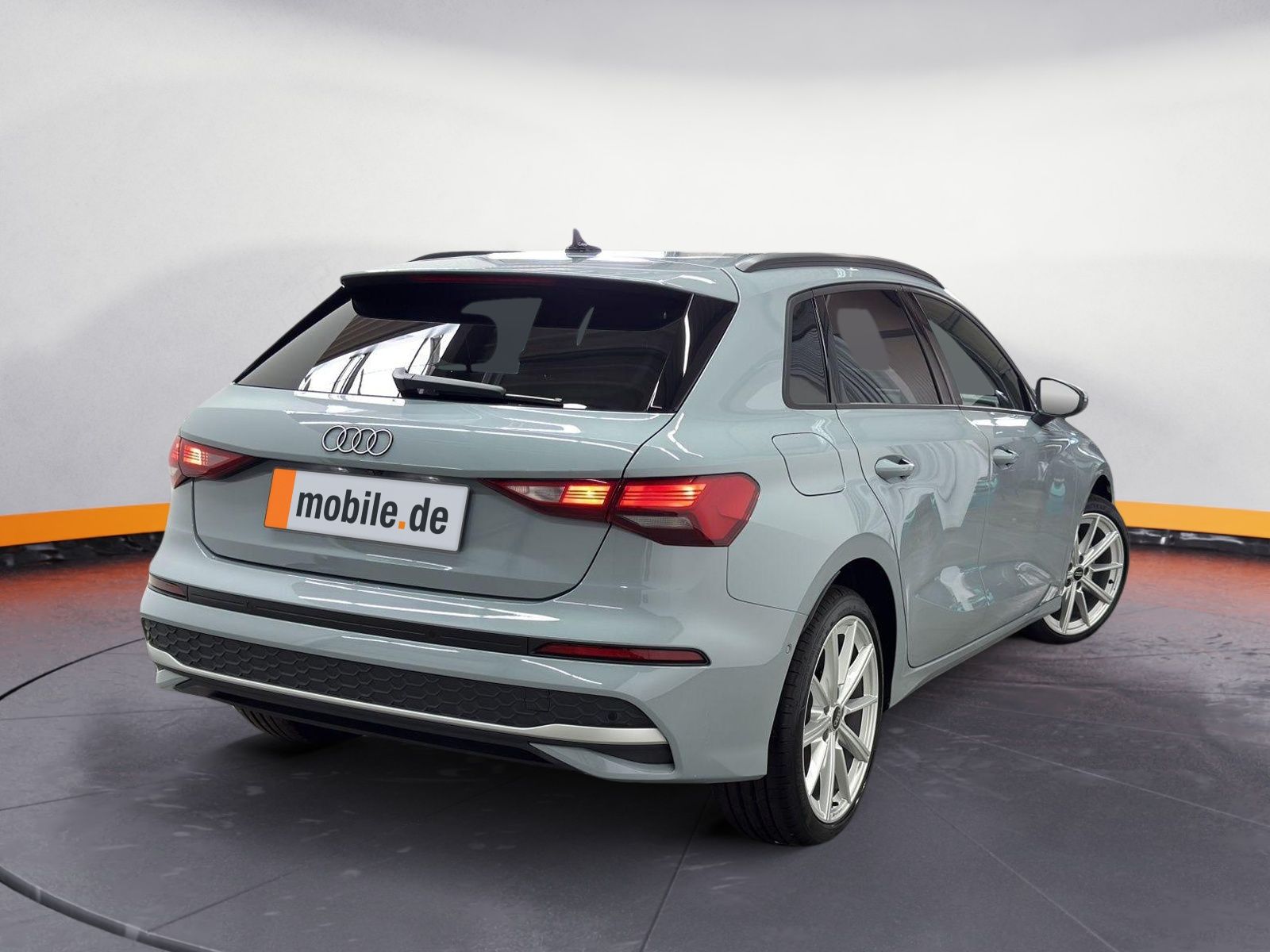 Audi A3 Sportback 35 TDI ADVANCED - Samsaru's Car Outlet