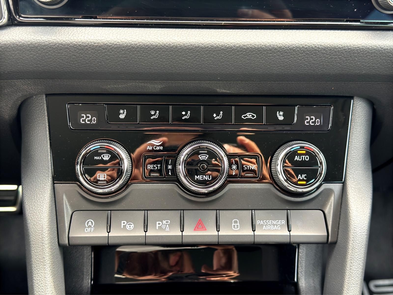 Skoda Kodiaq L&K 4x4*AHK*KESSY*APP-CAR*ACC*MATRIX*VIRT
