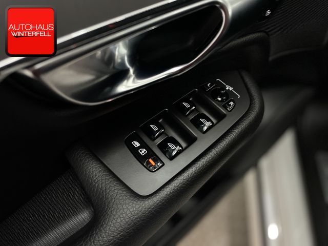Volvo XC90 T8 INSCRIPTION RECH AWD 7SITZ+21Z+AHK+ACC+