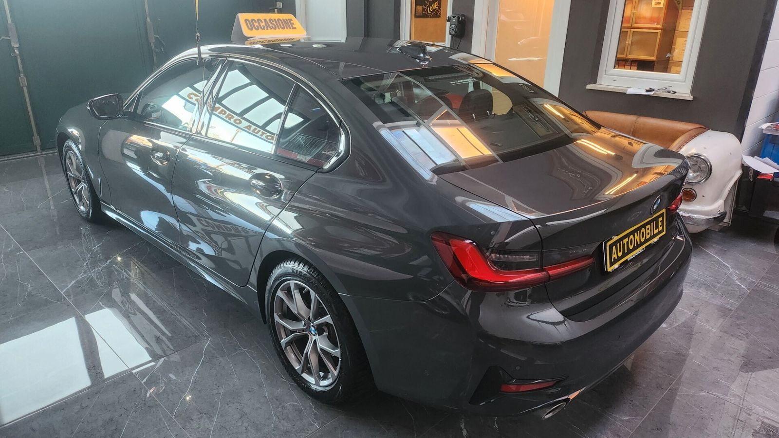 BMW 320 320i Sport