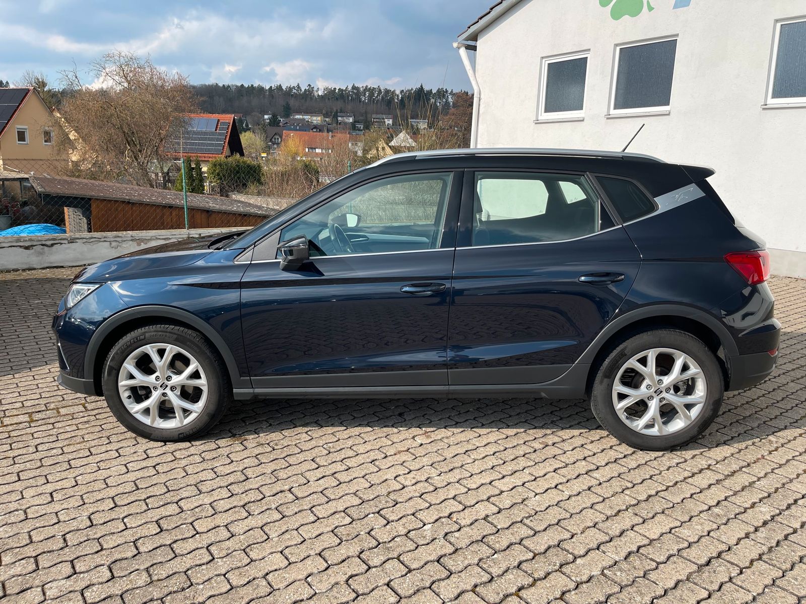 Seat Arona FR 1.0 TSI DSG - Samsaru's Car Outlet