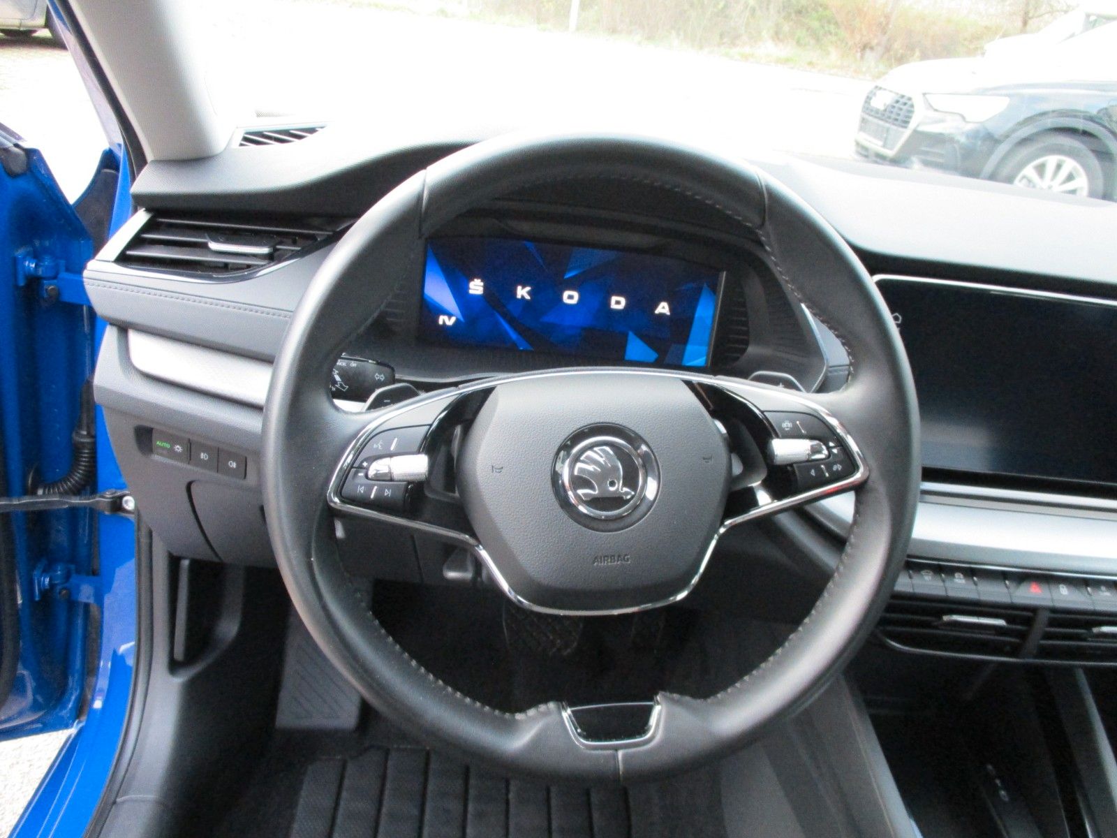 Skoda Octavia Combi 1.4 TSI iV DSG Ambition - Samsaru's Car Outlet