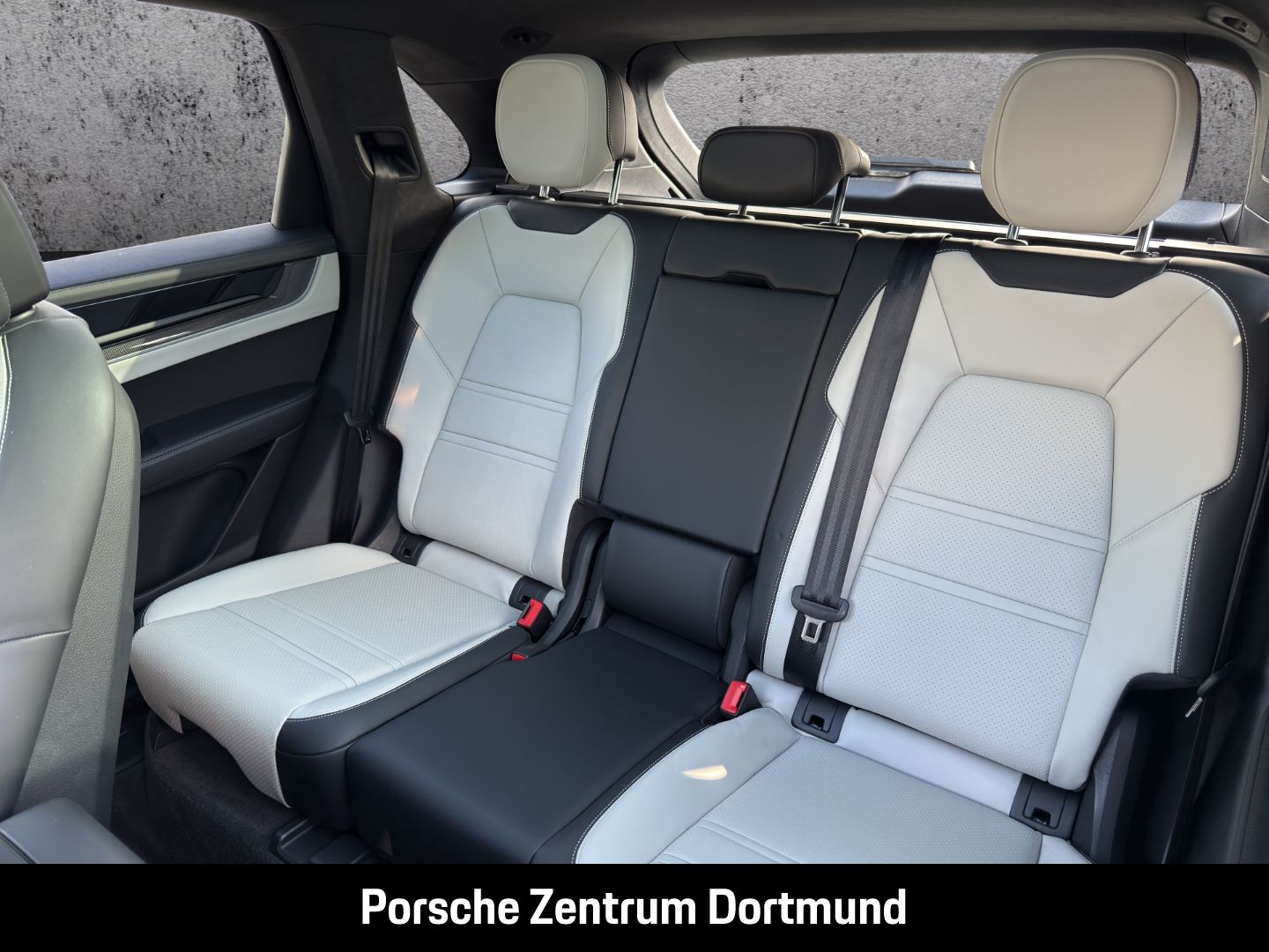 Porsche Cayenne BOSE Sportabgasanlage LED-Matrix
