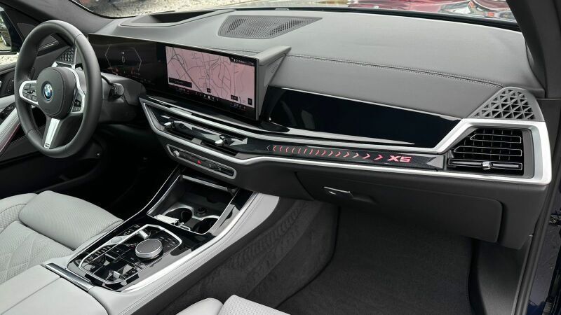 BMW X5 xDrive50e M Sport Pro AHK LUFT INTEG ACC AUTO
