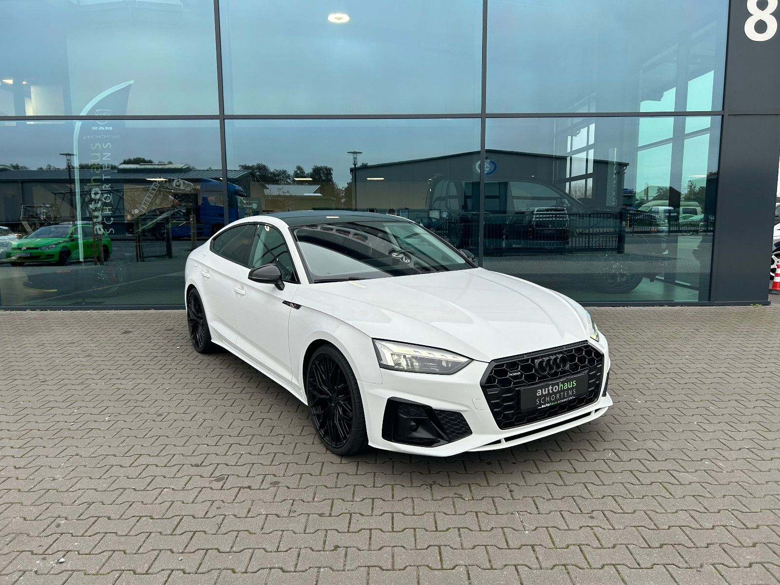 Audi A5 Sportback 40TFSI S-Line Pano Matrix Stdhzg