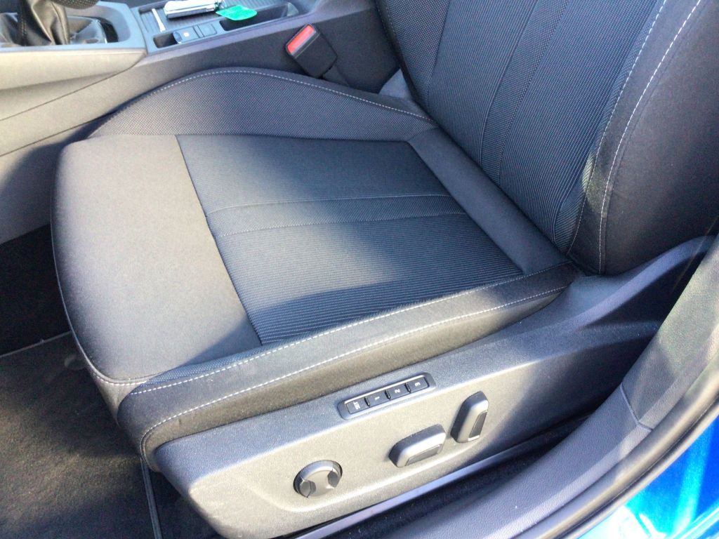 Skoda Octavia Combi 1.5 TSI Sportline - Samsaru's Car Outlet