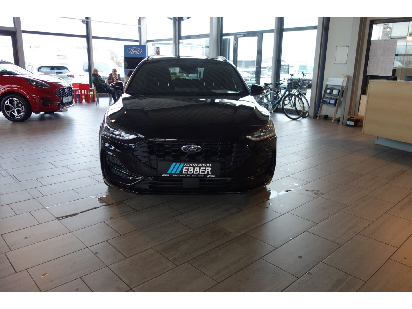 Ford Focus Turnier ST-Line X MHEV AHK PANO ACC SHZ BO