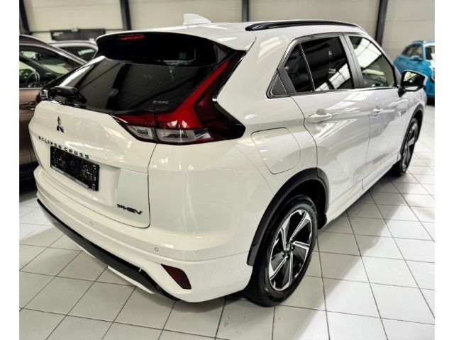 Mitsubishi Eclipse Cross Mitsubishi Plug-In Hybrid Plus MJ2