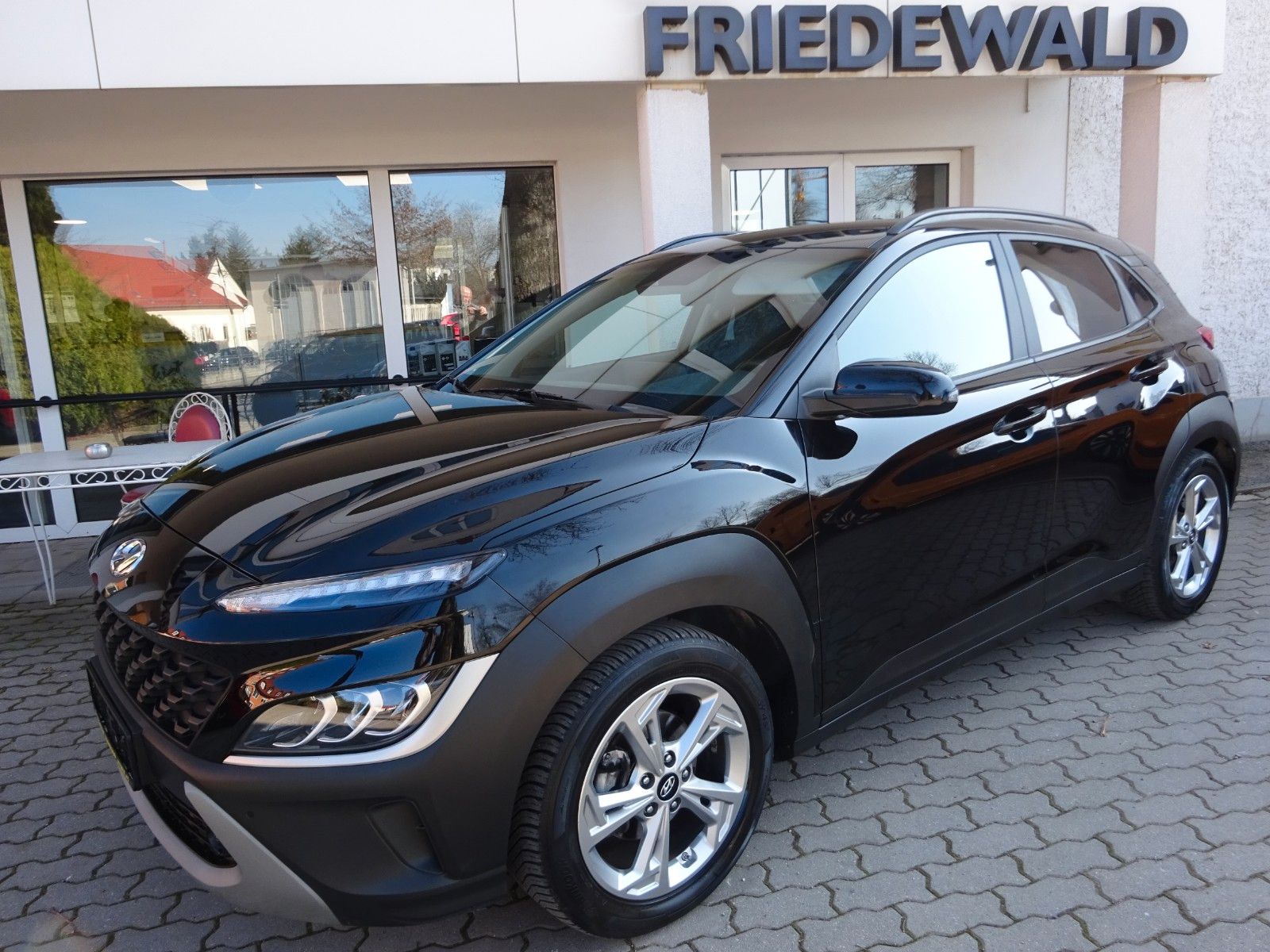 Hyundai Kona 1.0 T-GDI 2WD - Samsaru's Car Outlet