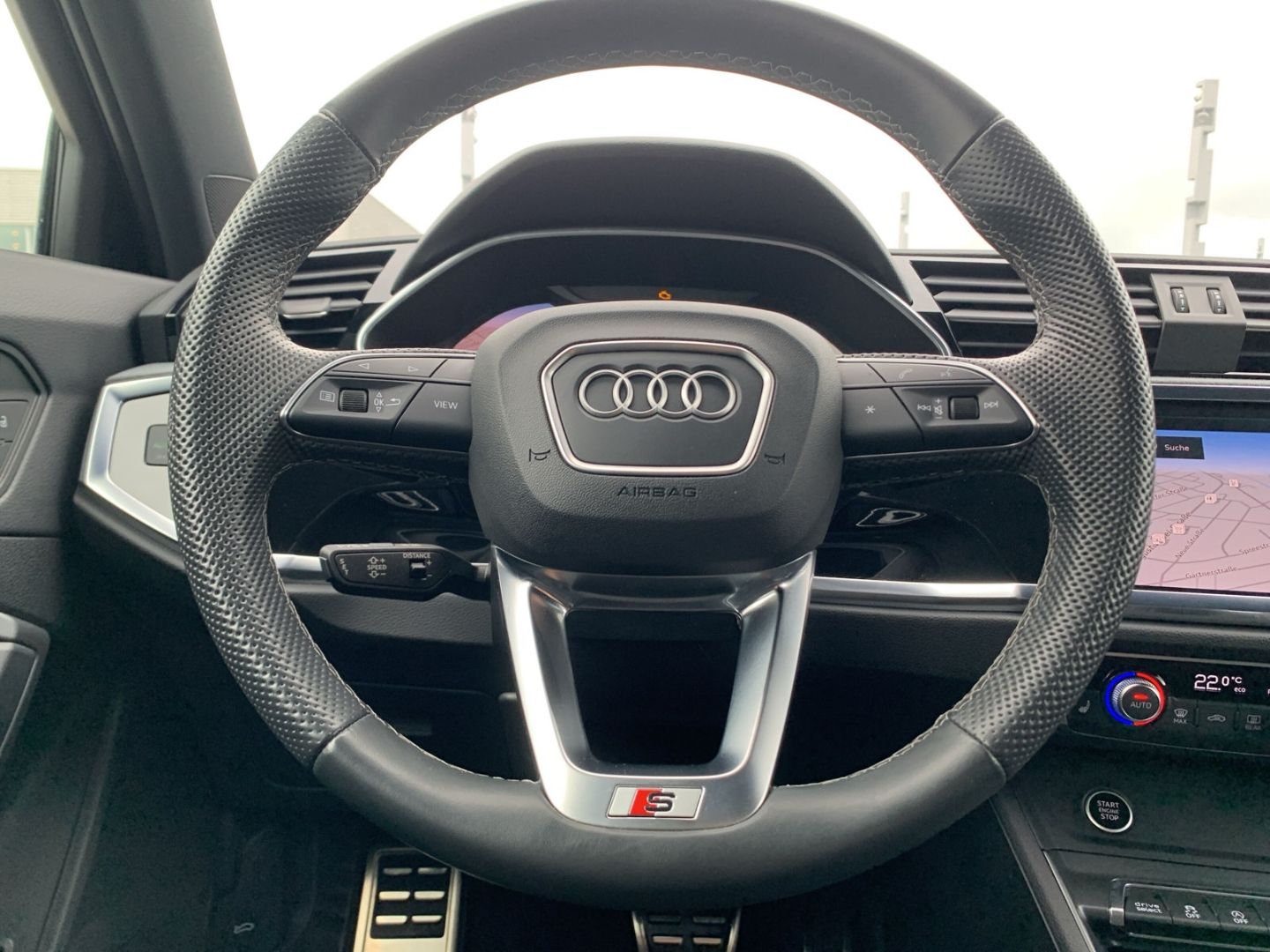 Audi Q3 Sportback 45 TFSI quattro S line - Samsaru's Car Outlet