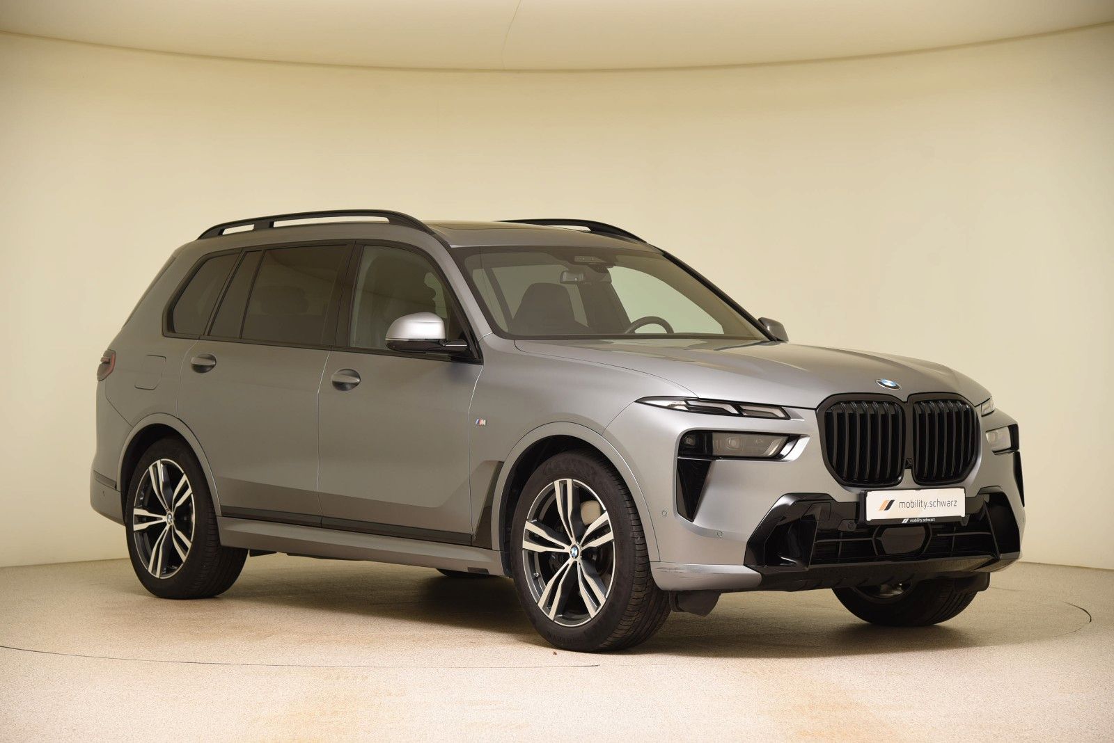 BMW X7 xDrive40d M Sport Pro Pano AHK Gestik H&K LED