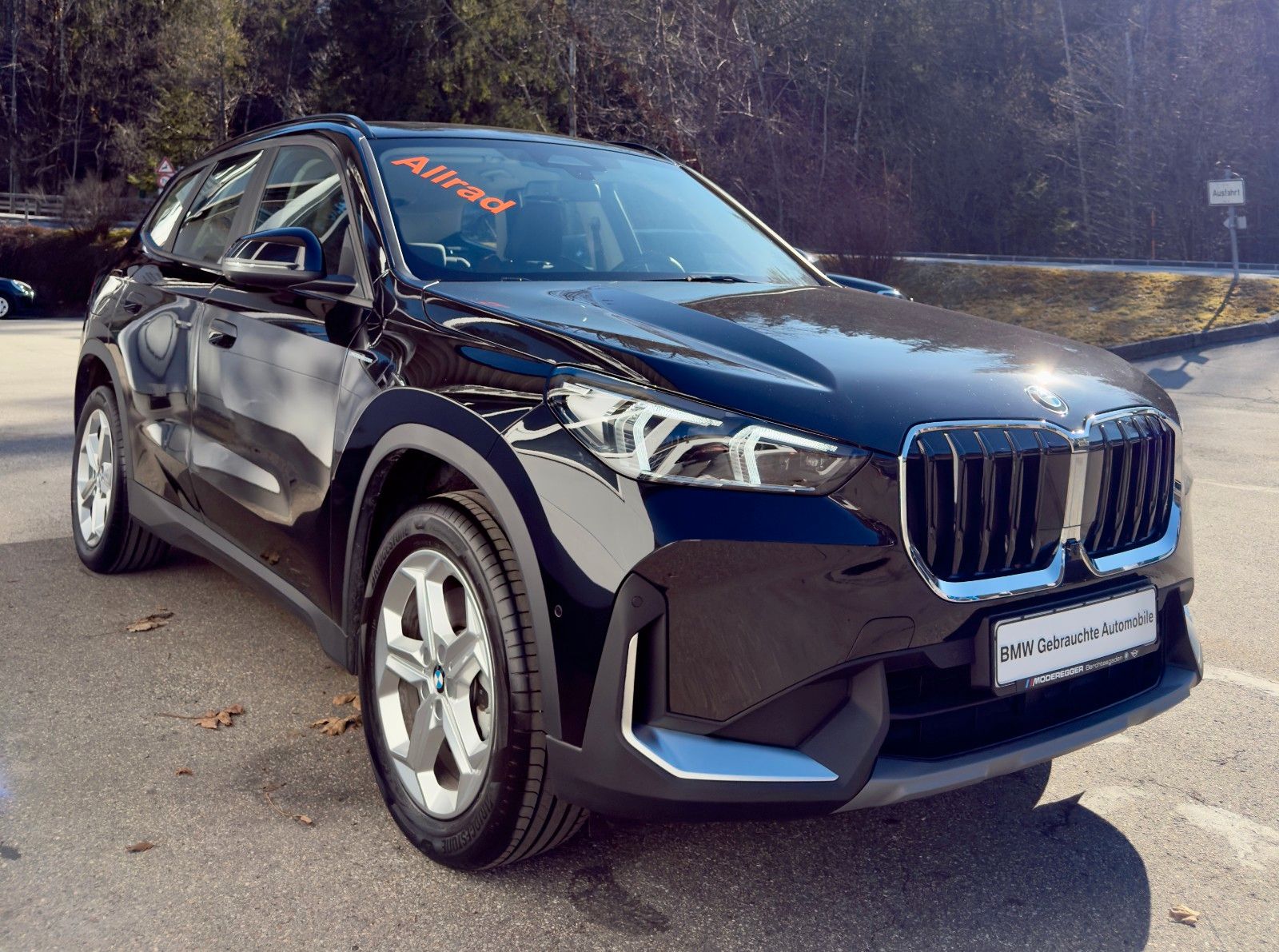 BMW X1 xDrive23i - Samsaru's Car Outlet