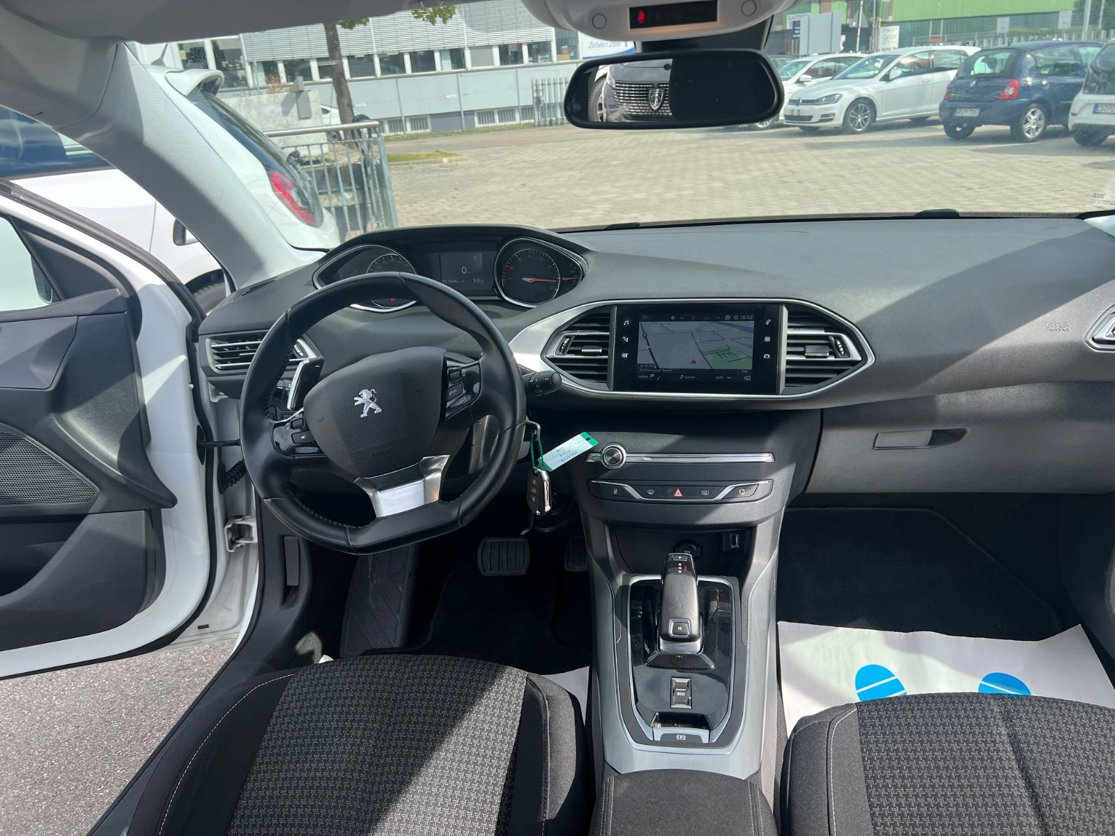 Peugeot 308 Active Pack - Samsaru's Car Outlet