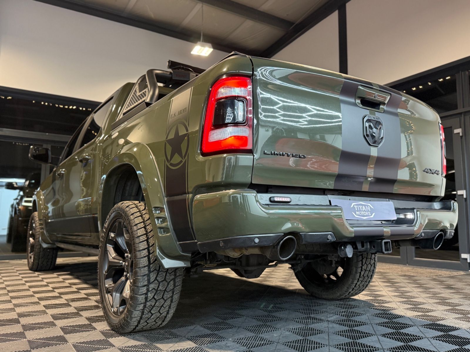 Dodge RAM 1500 5.7 LIMITED/NIGHT/VIRTUAL/FACELIFT/19%/