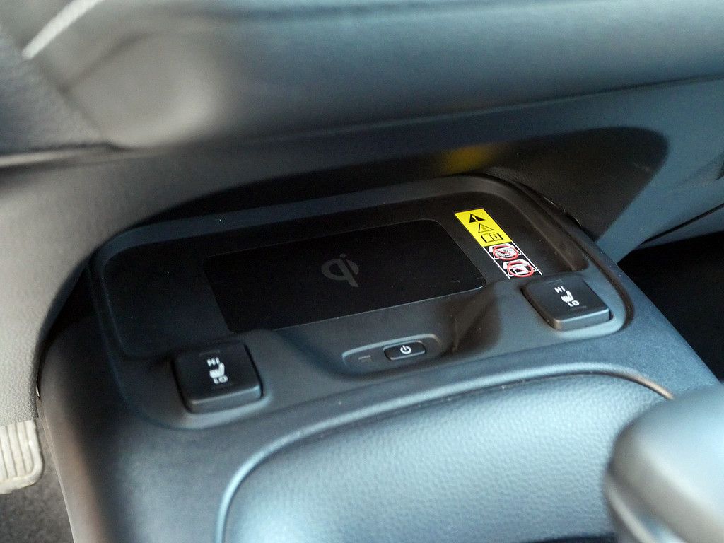 Toyota Corolla Touring Sports 1.8 Hybrid Team D ACC LED