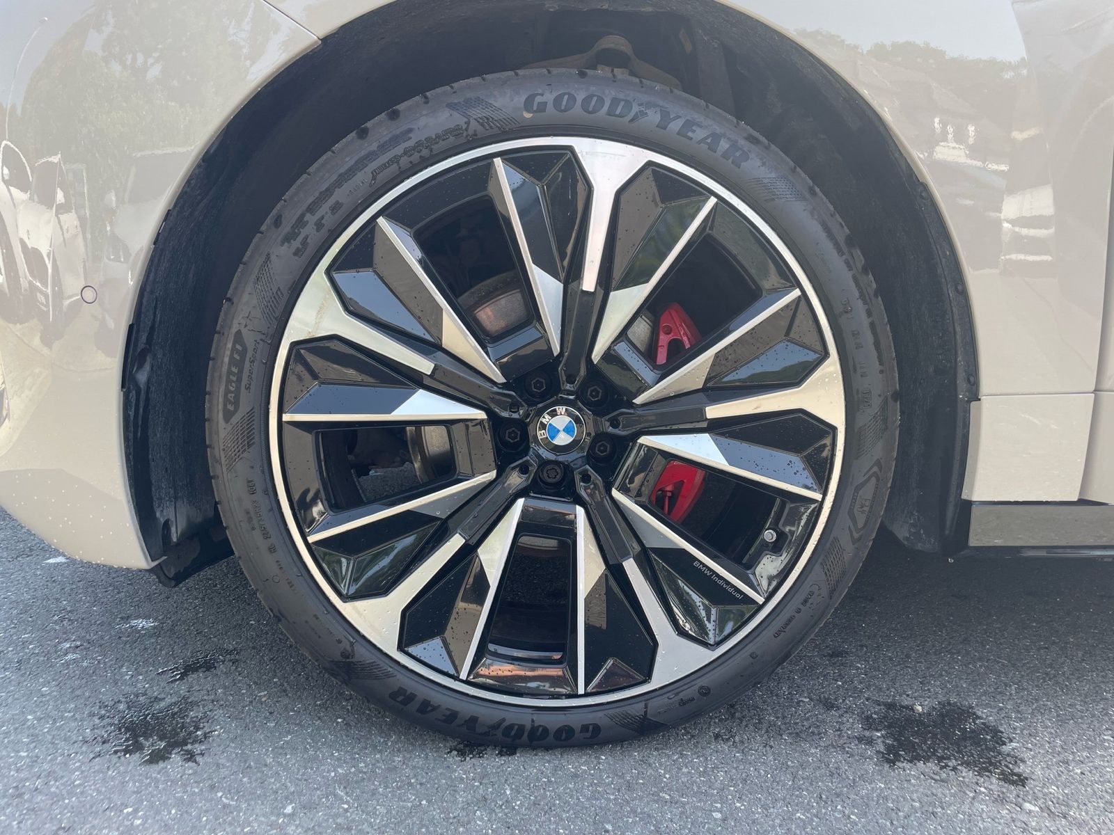 BMW iX xDrive60 M Sport Pro || Pano AHK Autobahnass