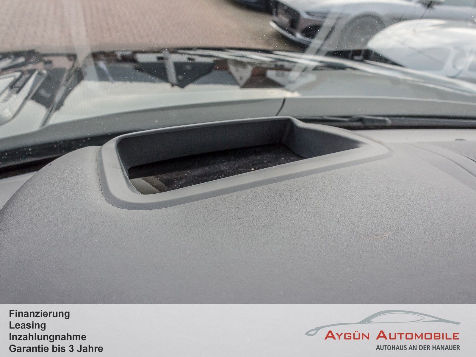 Range Rover Sport P525 5.0 Autobiography - Samsaru's Car Outlet