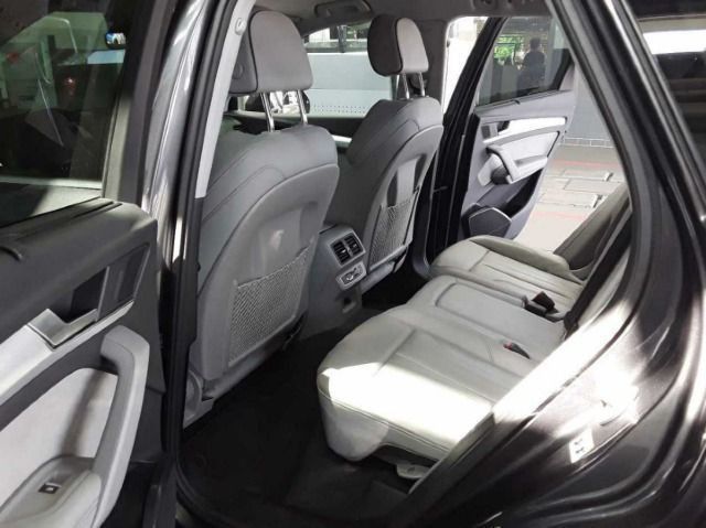Audi Q5 55 2.0TFSI e quattro S line - Samsaru's Car Outlet
