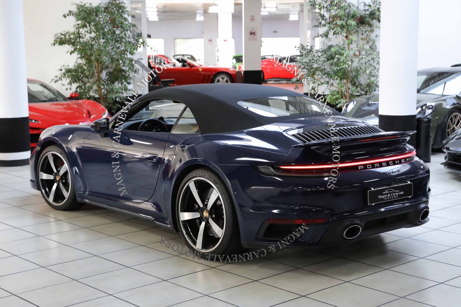 Porsche 992 Turbo S Cabriolet - Samsaru's Car Outlet