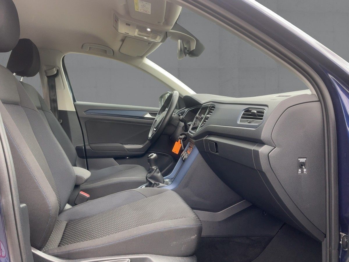 Volkswagen T-Roc 1.0 TSI UNITED - Samsaru's Car Outlet