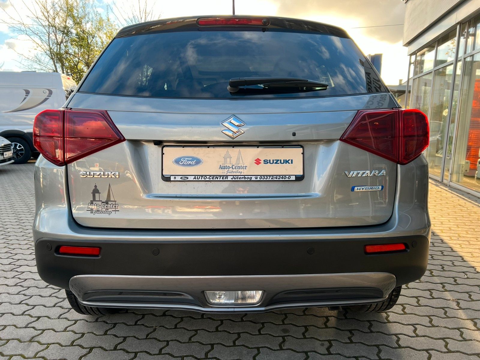 Suzuki Vitara 1.4 Mild-Hybrid Comfort+ - Samsaru's Car Outlet