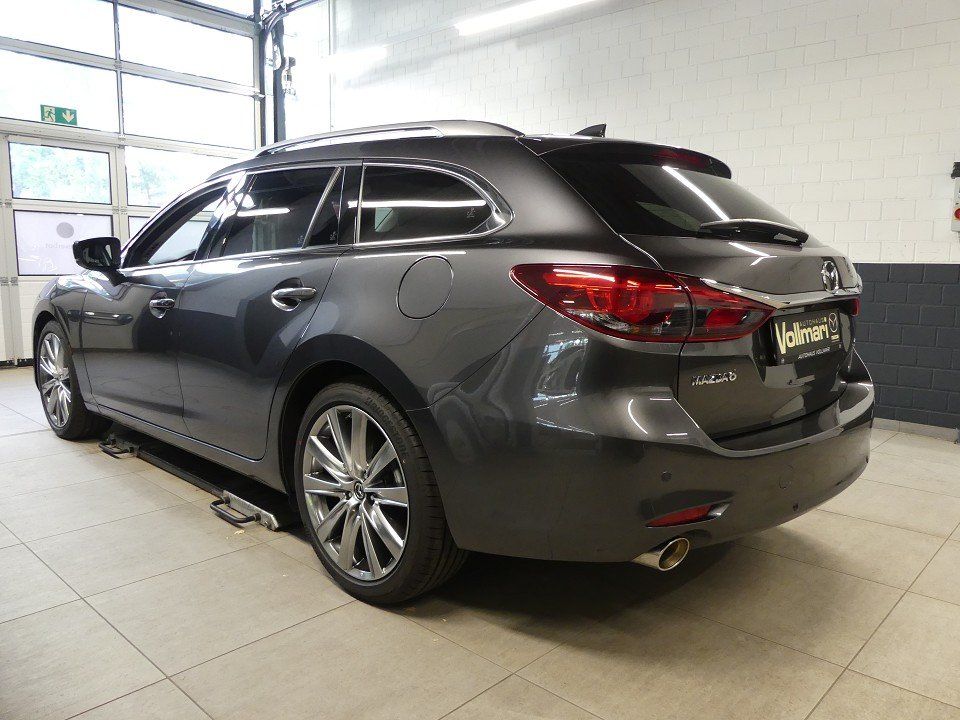 Mazda 6 2.0 Exclusive Line - LED - 1. Hand - HU neu -