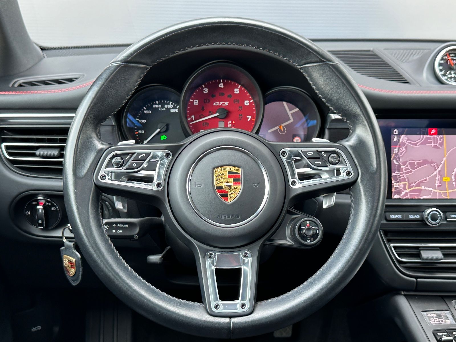 Porsche Macan GTS - Samsaru's Car Outlet