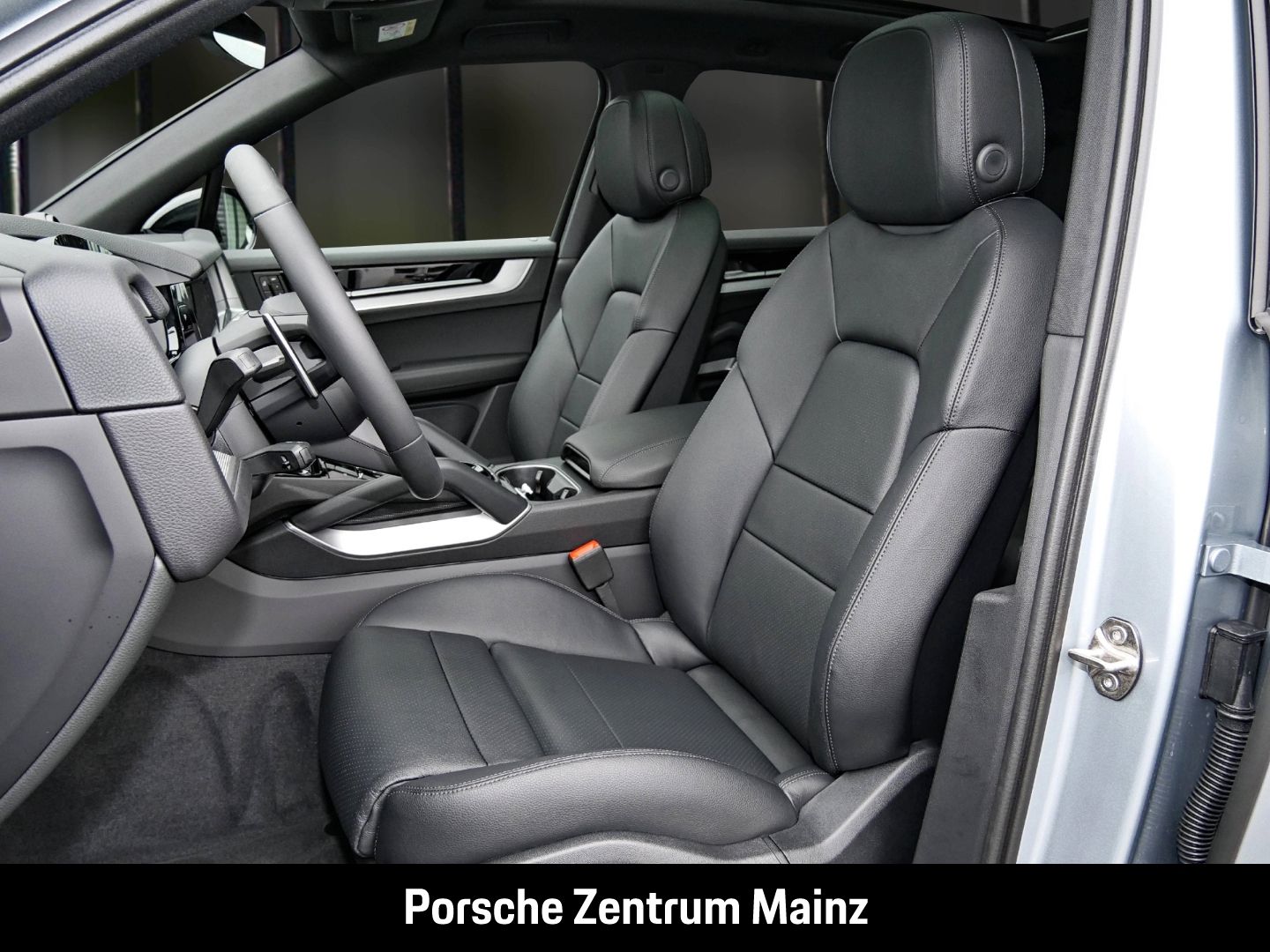 Porsche Cayenne BOSE,Sportdesign,Spo.Aga.,HUD,Innodrive,