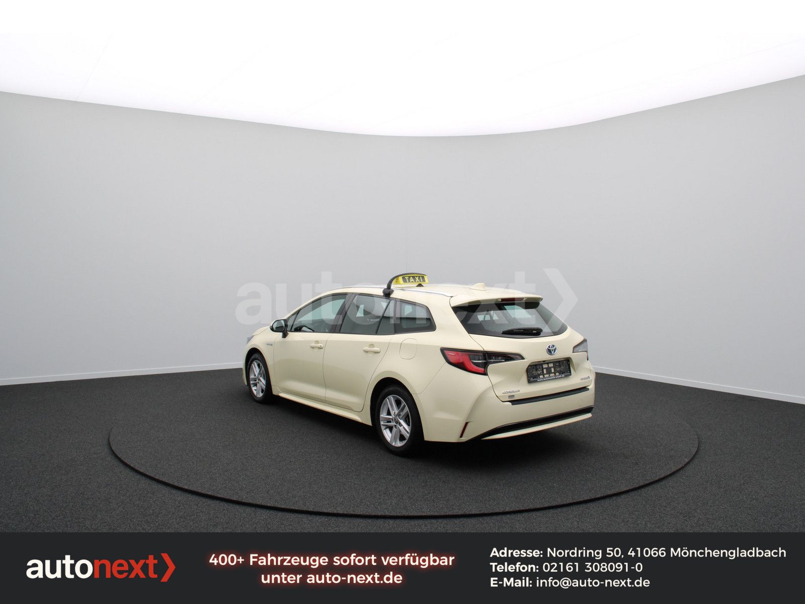 Toyota Corolla Hybrid Business Edition - Samsaru's Car Outlet