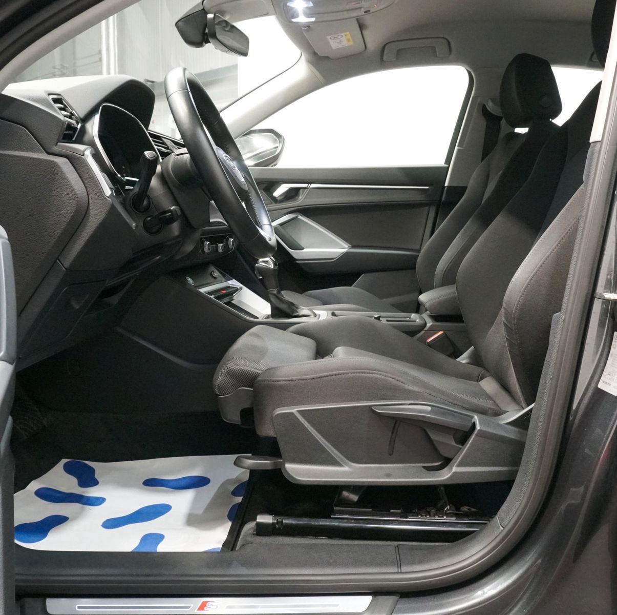 Audi Q3 Sportback 40 TDI quattro S line - Samsaru's Car Outlet