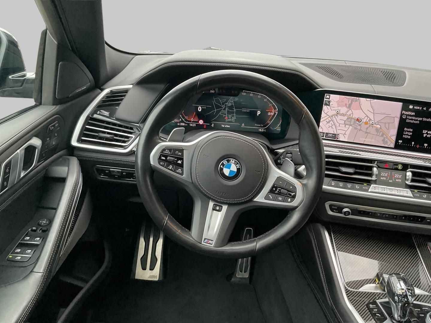 BMW X6 xDrive 40d M Sportpaket AHK HUD Pano Luftfede