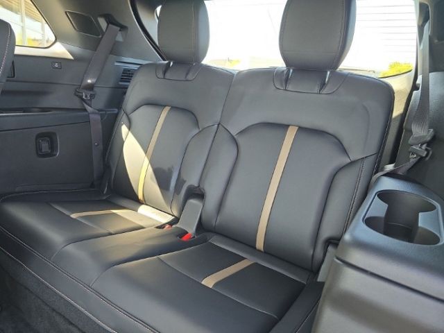 Mazda CX-80 Homura Plus Hybrid 2.5L e-SKYACTIV PHEV 32