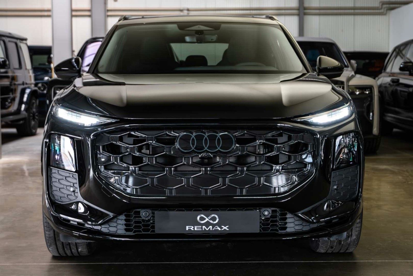 Audi Q3 35 TDI SUV / S-Line / Head Up / Tech Pro/Full