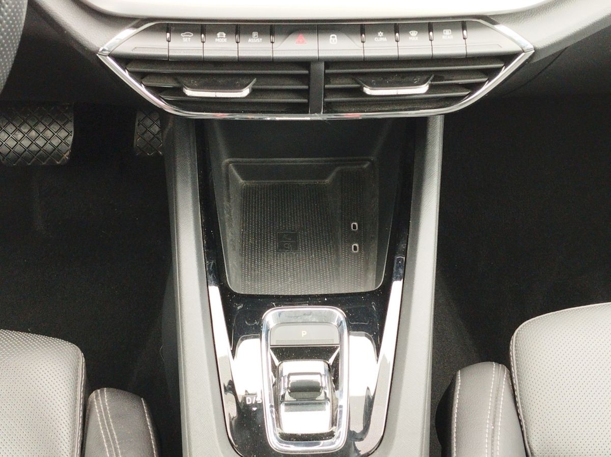 Skoda Octavia 1.4 TSI iV First Edition - Samsaru's Car Outlet